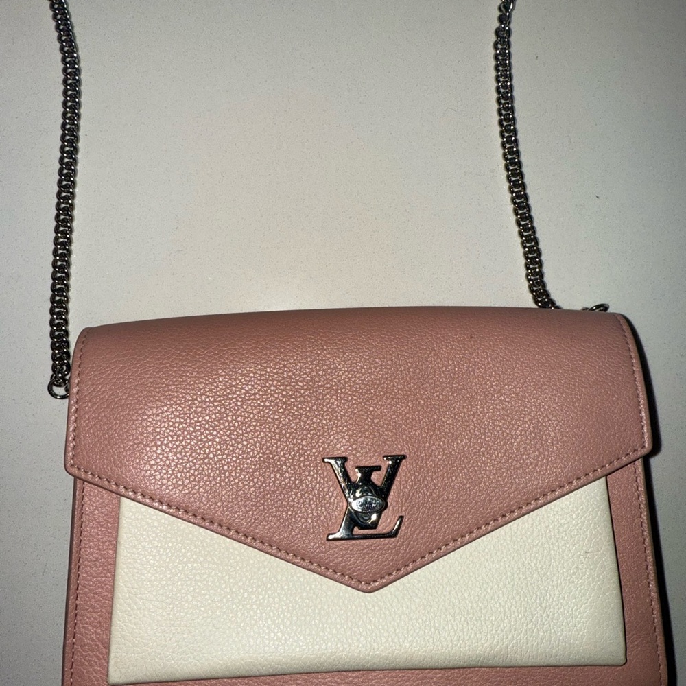 Louis Vuitton Blush and Ivory Crossbody Bag